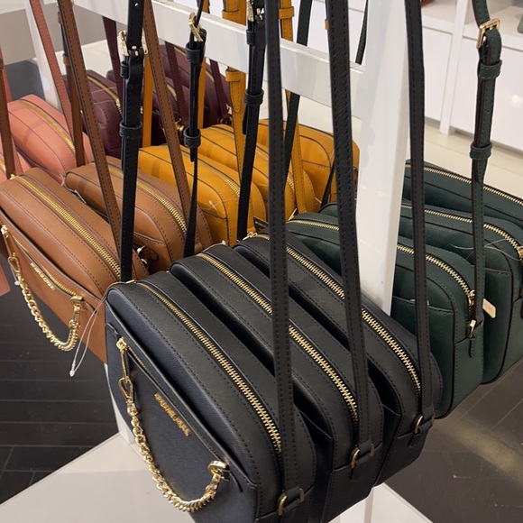 Michael Kors Jet Set Item Large East West Zip Chain Black Crossbody Bag - Picture 11 of 11